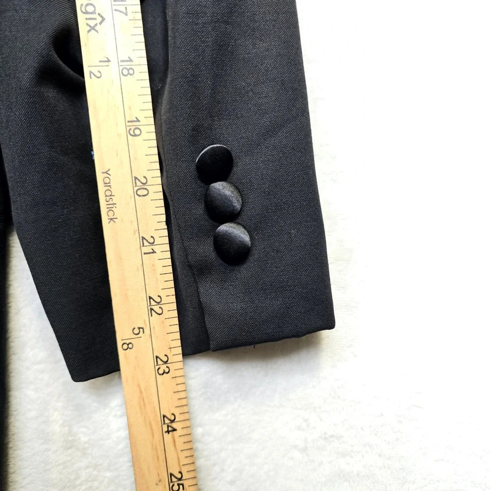 Calvin Klein Tuxedo Jacket Mens‎ 42S Black Shawl Collar Satin Lapel Formal Wear